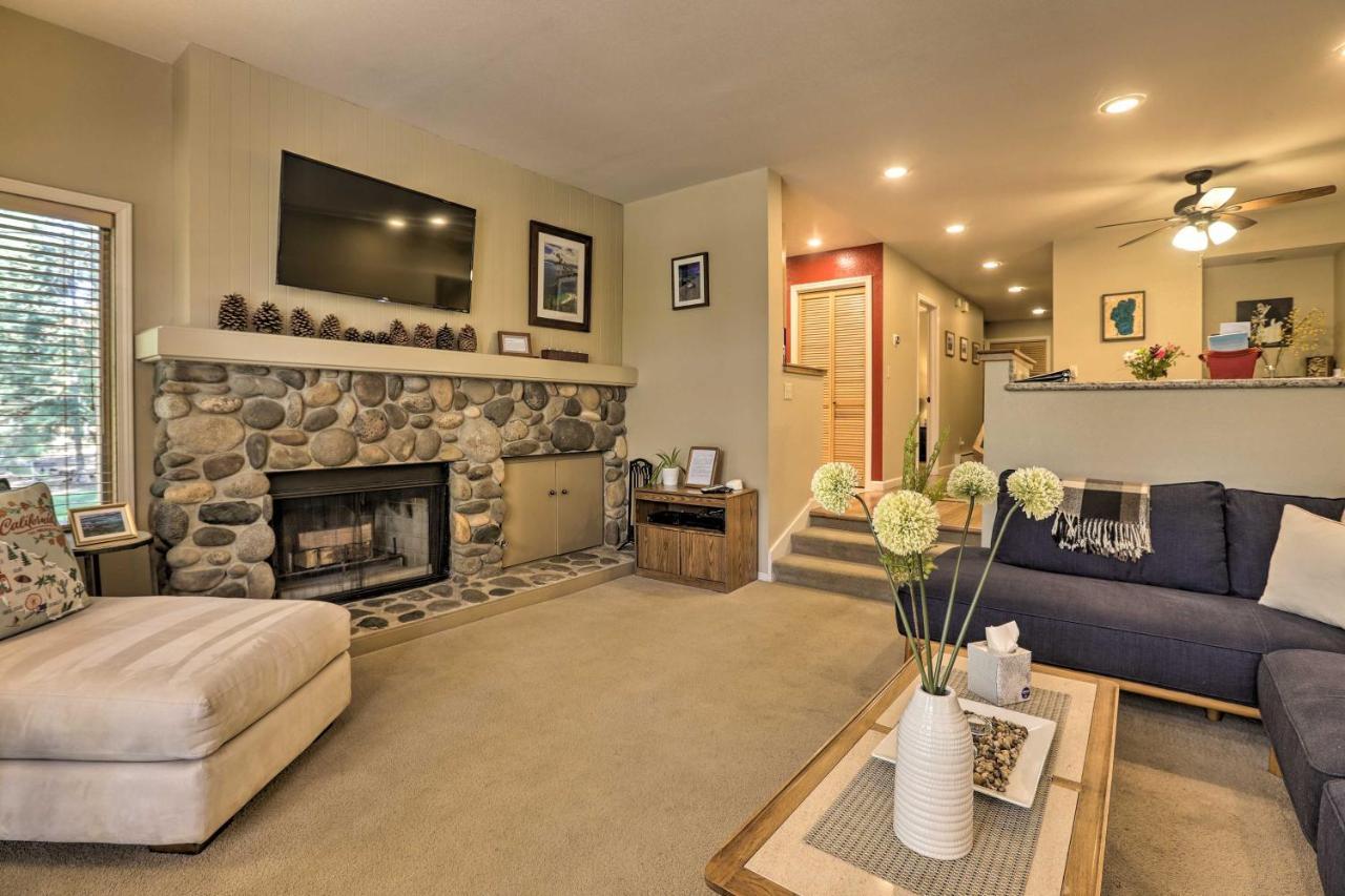 Corner-Unit Condo With Grill Walk To Lake Tahoe! Incline Village Dış mekan fotoğraf